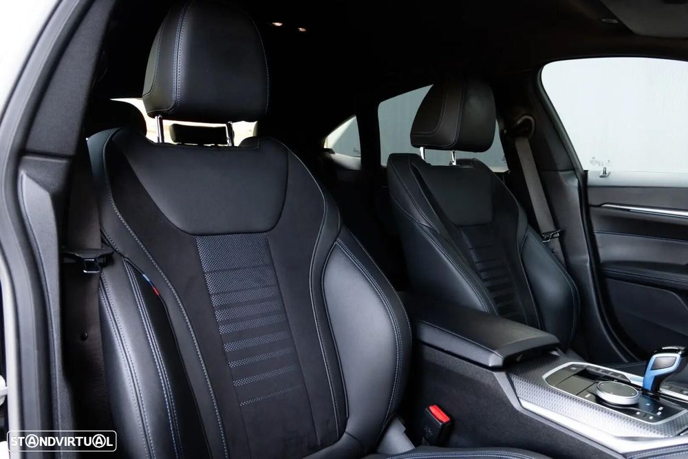 BMW i4 - 36