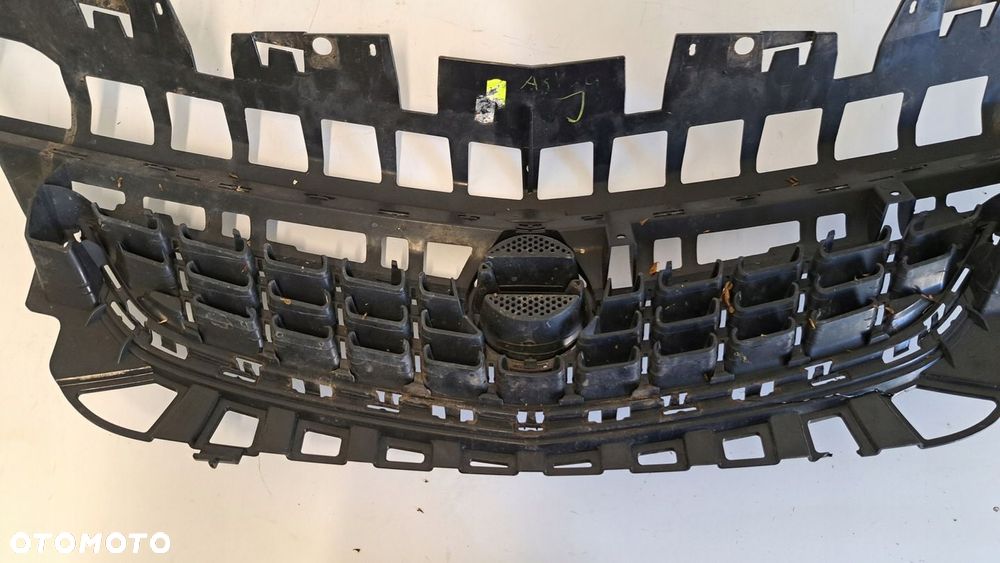 Grill atrapa zderzaka OPEL Astra IV J Przed liftem 09-12r - 13