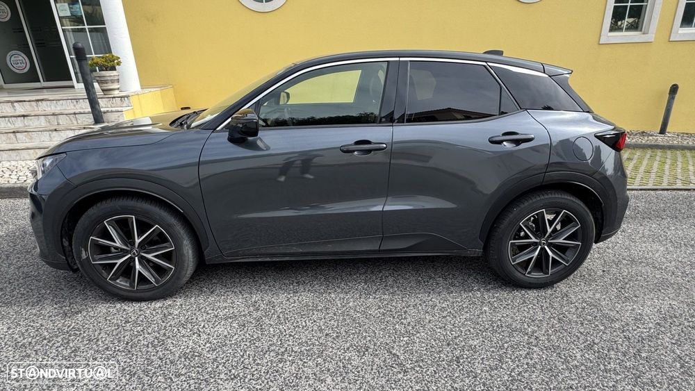 Lexus LBX Emotion - 3