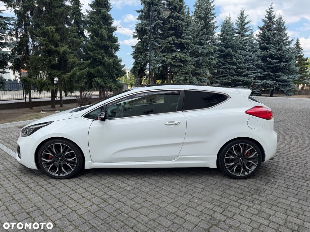 Kia Ceed 1.6 T-GDI GT-Challenge - 16