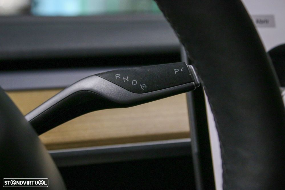 Tesla Model 3 Long Range AWD Dual Motor - 24