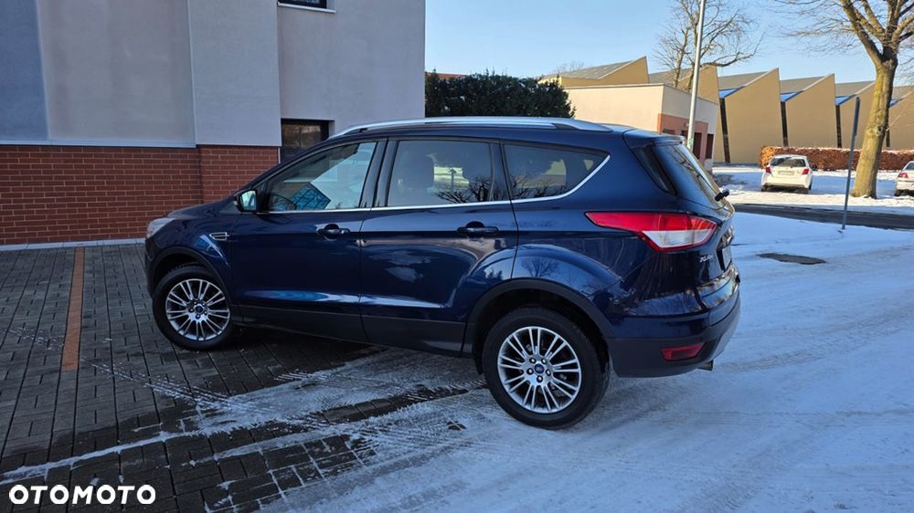 Ford Kuga 1.6 EcoBoost 2x4 Titanium - 10