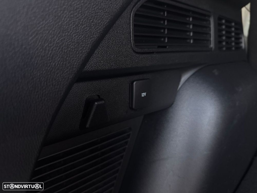 Ford Kuga 1.5 TDCi EcoBlue Titanium - 32