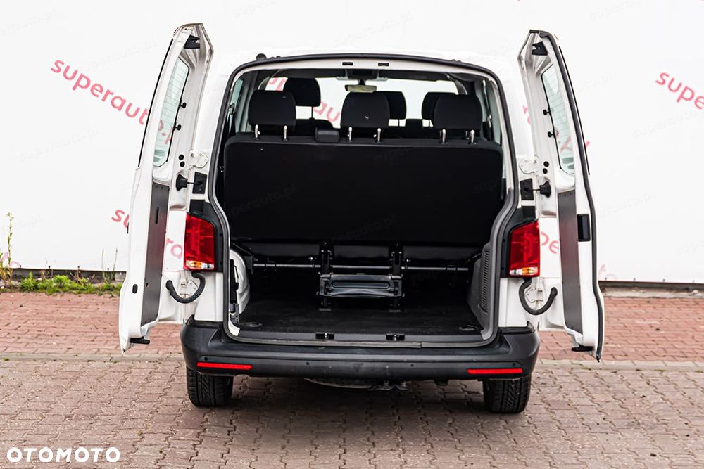 Volkswagen Transporter Kombi L2H1 - 9