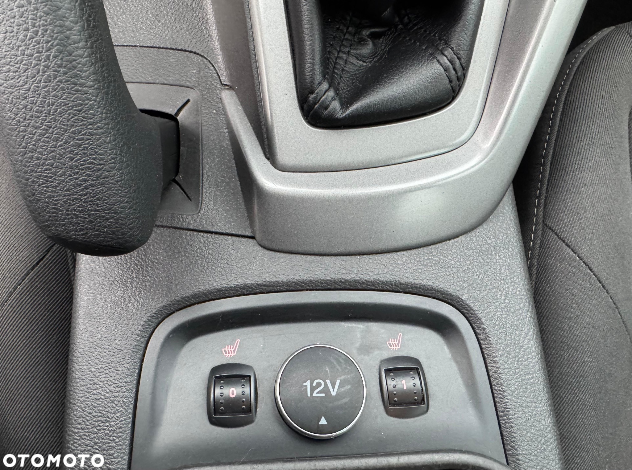 Ford Focus Turnier 1.0 EcoBoost Start-Stopp-System SYNC Edition - 19