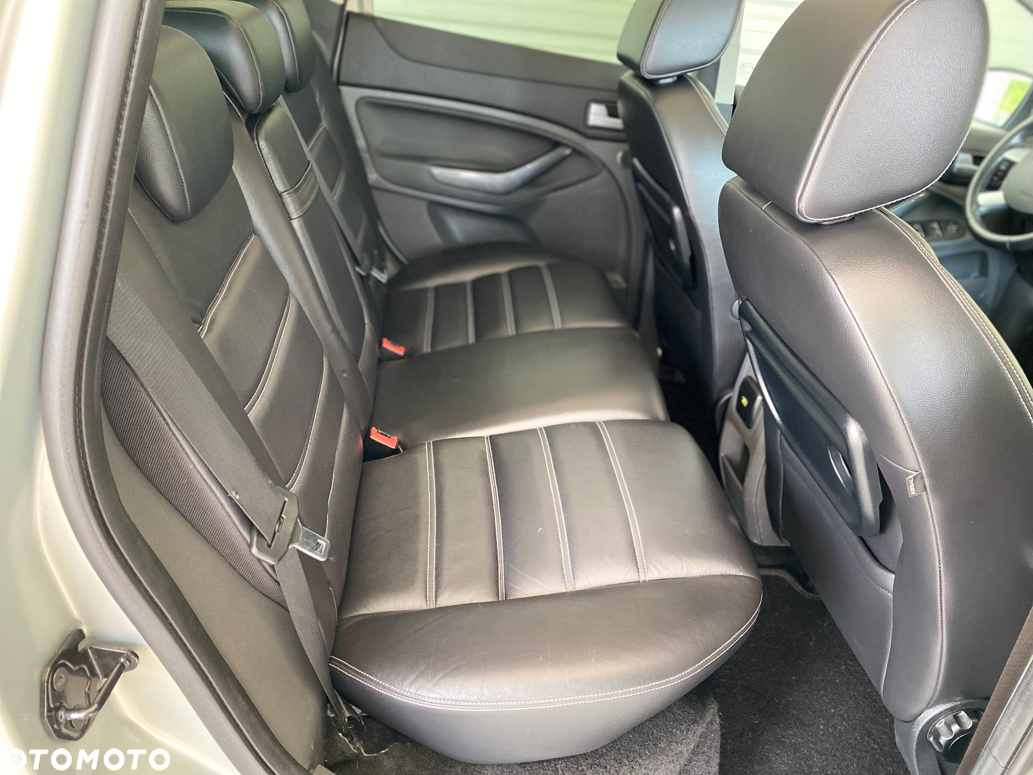 Ford Kuga 2.0 TDCi Titanium - 18