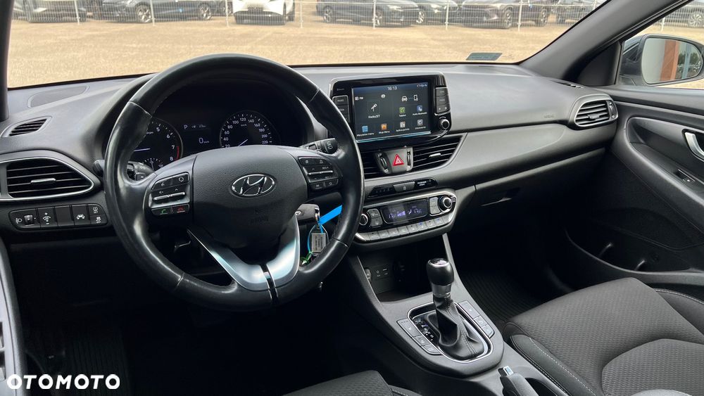 Hyundai i30 1.4 T-GDI Comfort DCT - 13
