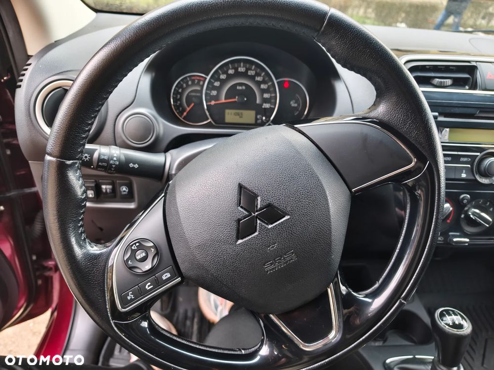 Mitsubishi Space Star - 6