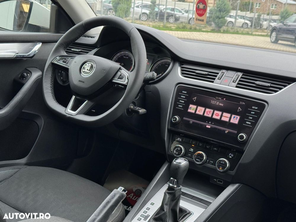 Skoda Octavia - 7