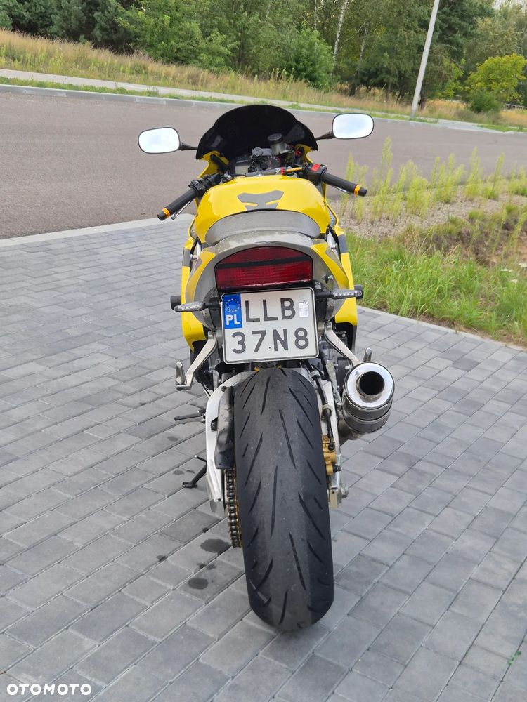 Honda CBR - 4