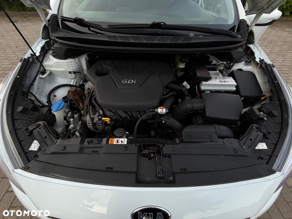 Kia Ceed 1.6 GDI Fifa World Cup Edition - 38