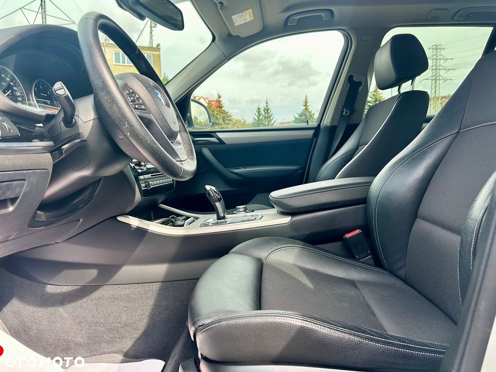 BMW X3 xDrive20d - 14