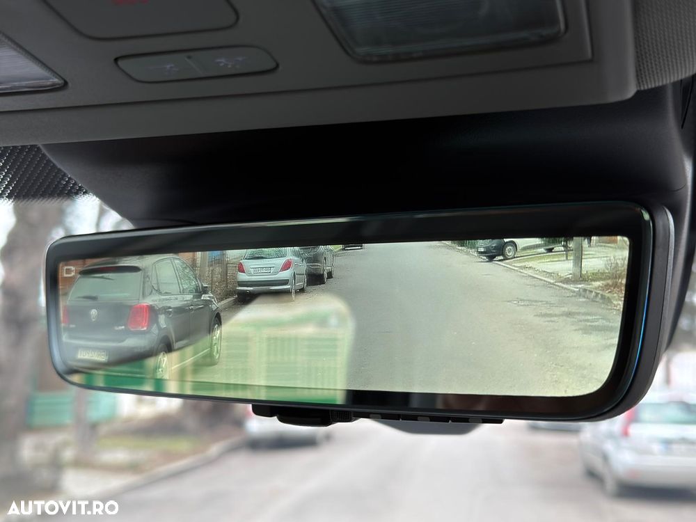 Volkswagen Caravelle 2.0 TDI 146 kW LR Comfortline DSG 4M - 39