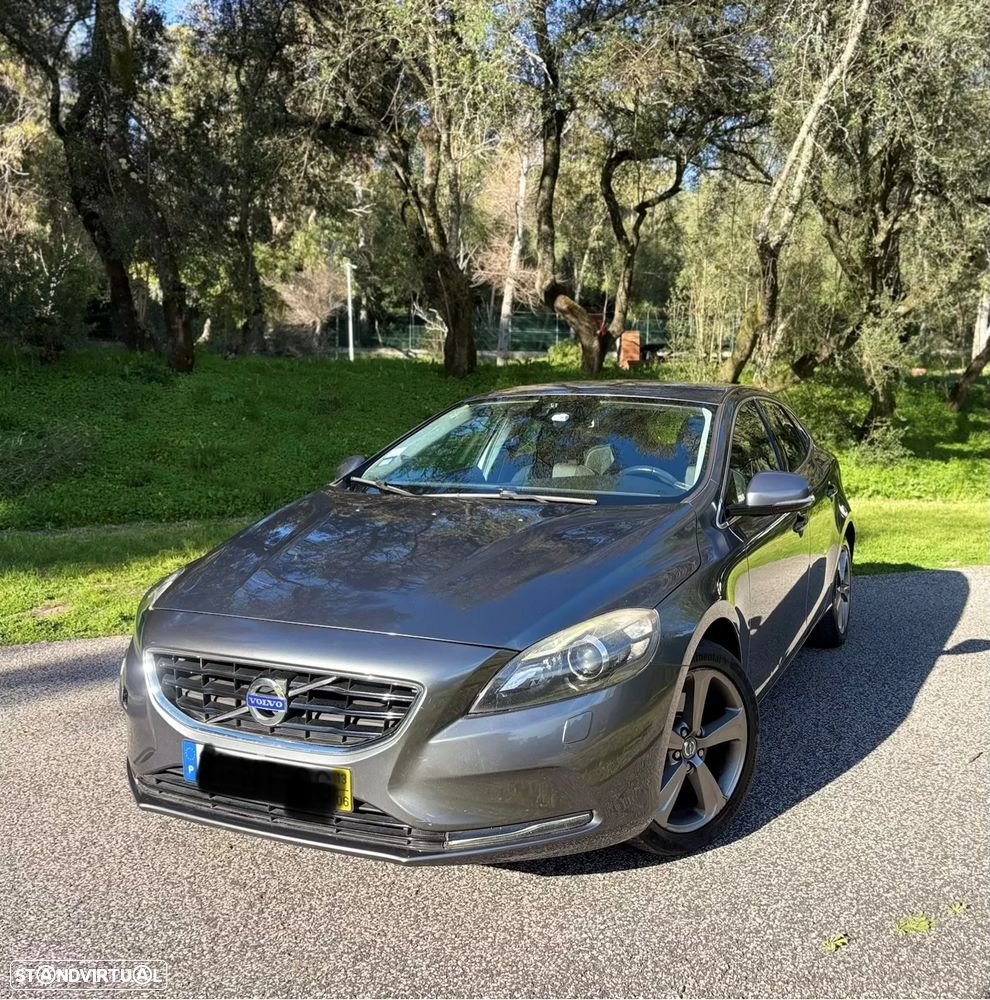 Volvo V40 - 4