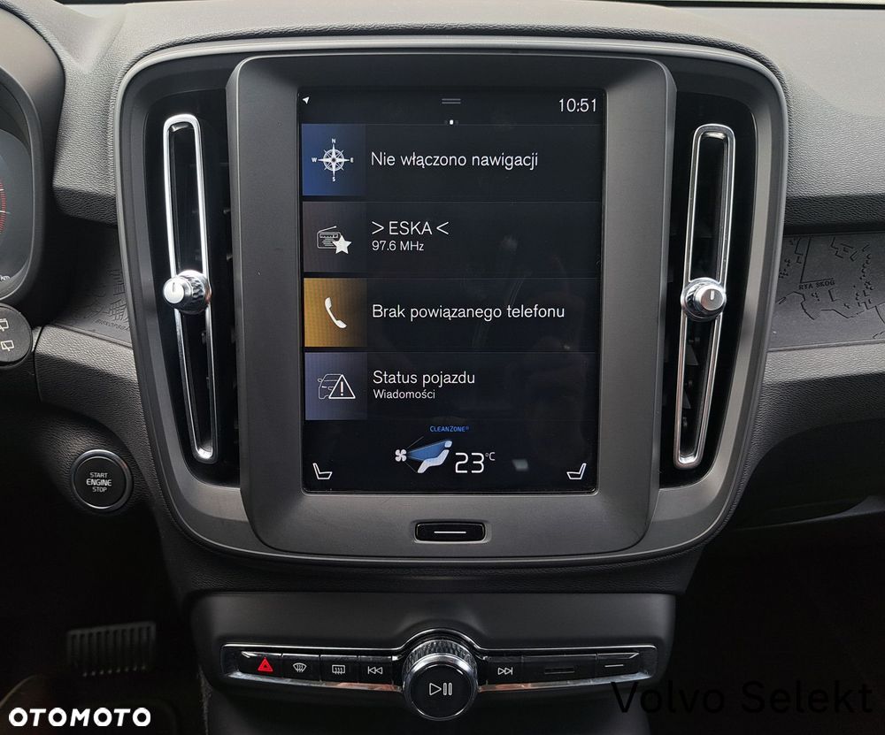 Volvo XC 40 - 18