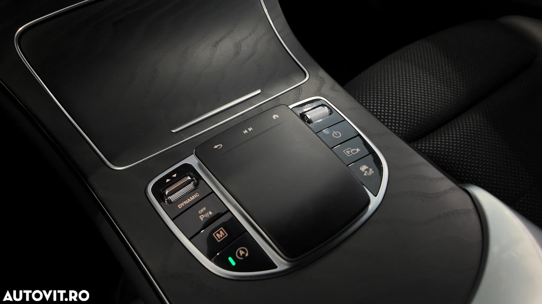 Mercedes-Benz GLC 220 d 4Matic 9G-TRONIC - 23
