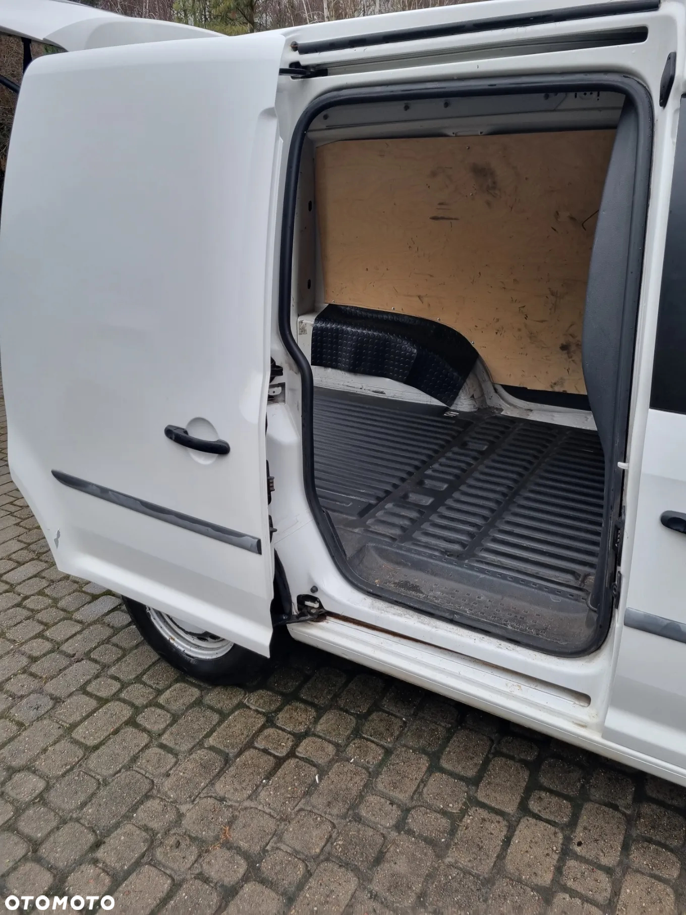 Volkswagen Caddy - 3
