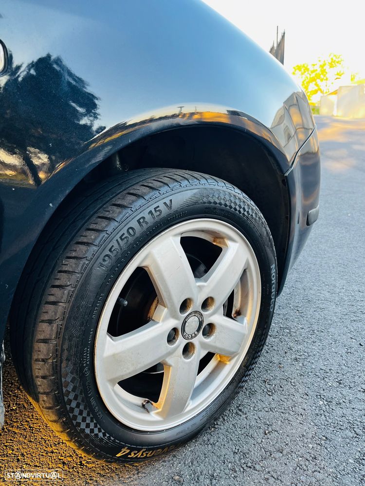 Skoda Fabia Break 1.4 Style AC+CB+ABS - 15