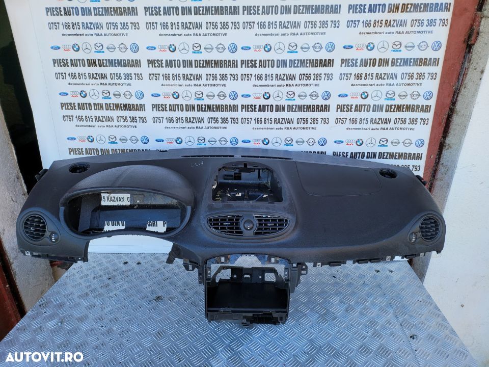 Plansa Bord Cu Airbag Pasager Renault Clio 3 III Volan Stanga Livram Oriunde In Tara - 3