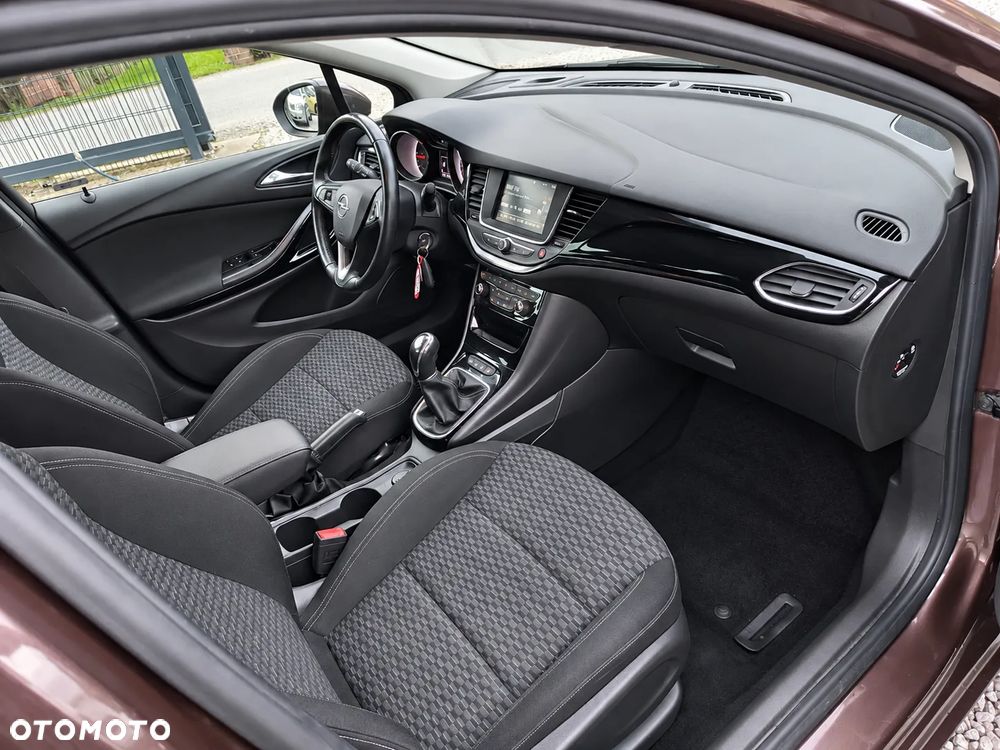 Opel Astra 1.6 D (CDTI) Start/Stop Edition - 17