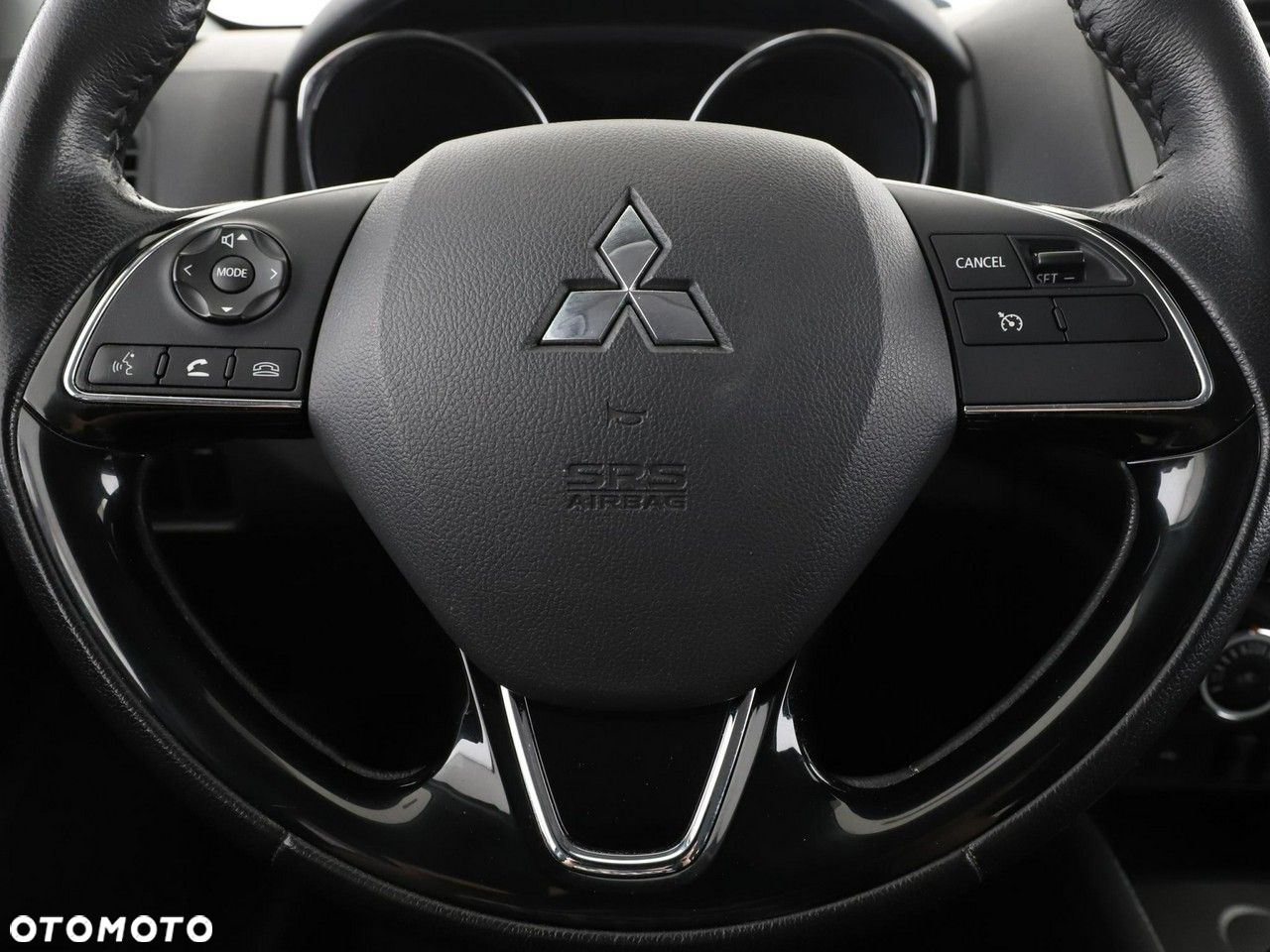 Mitsubishi ASX 1.6 2WD Edition 100+ - 21