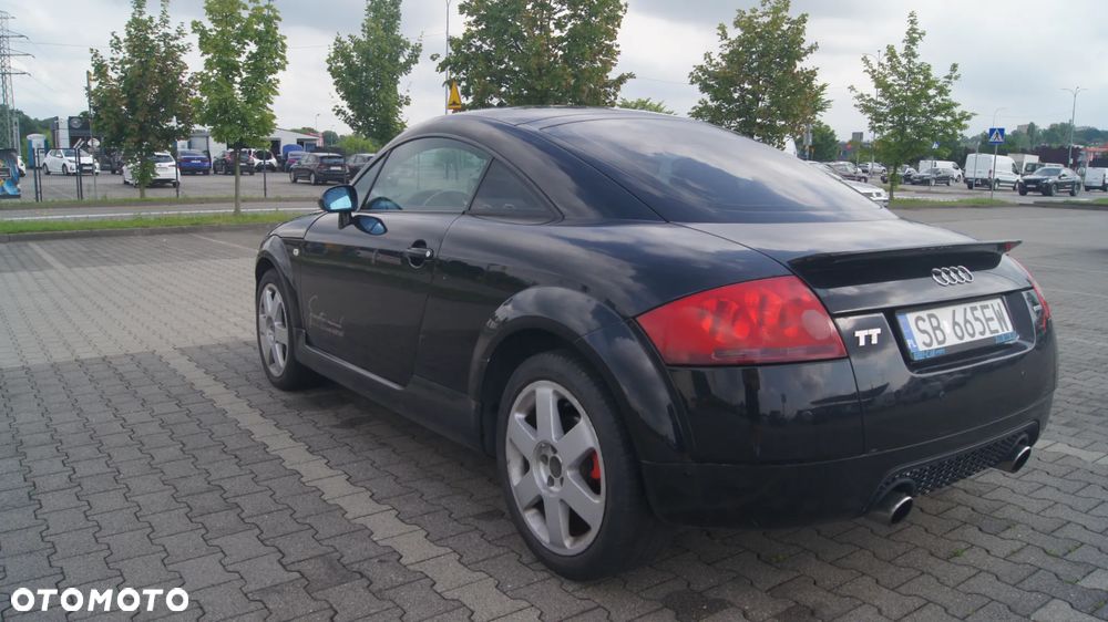 Audi TT Coupé - 8