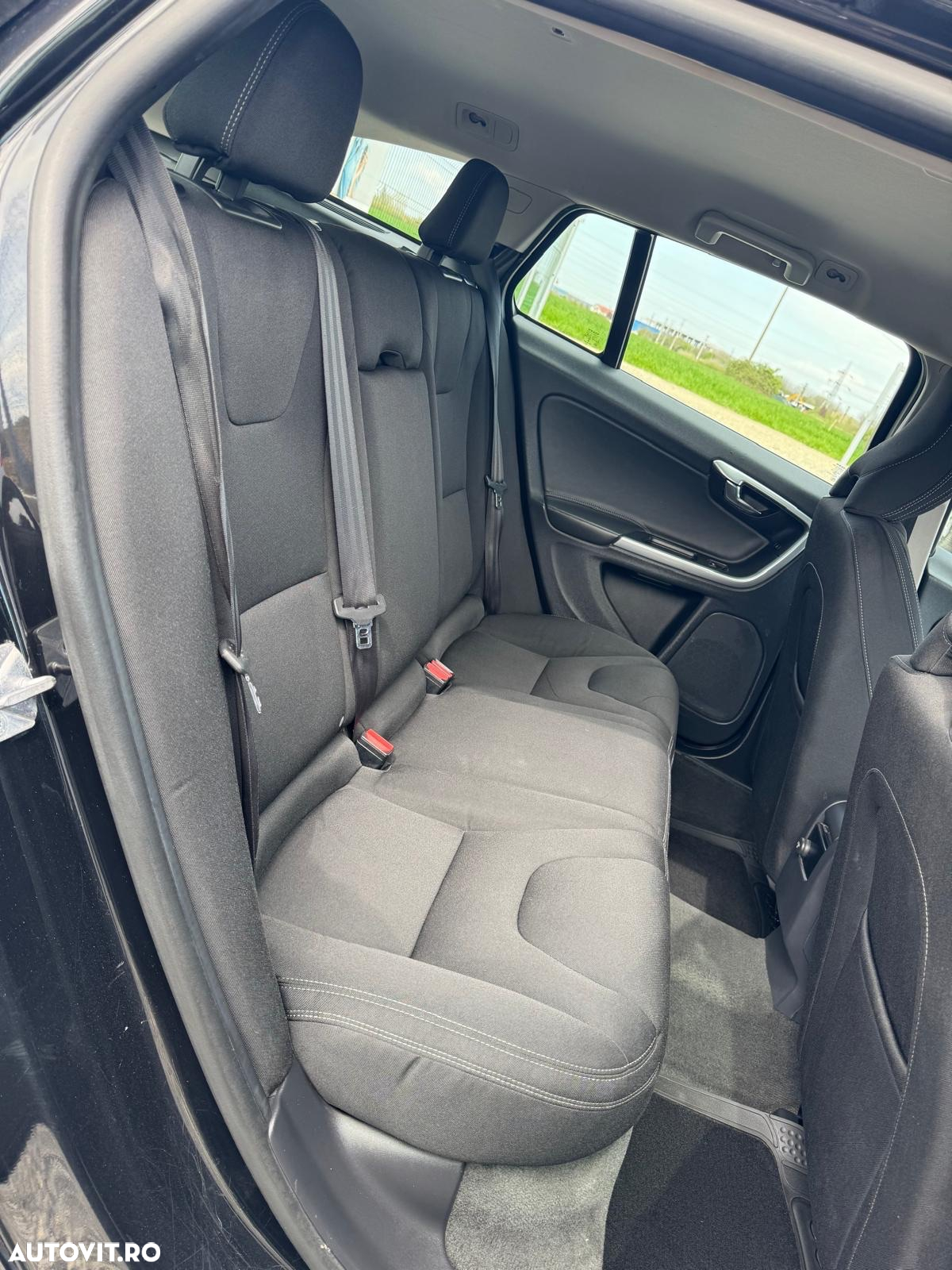 Volvo V60 D4 Geartronic Kinetic - 7