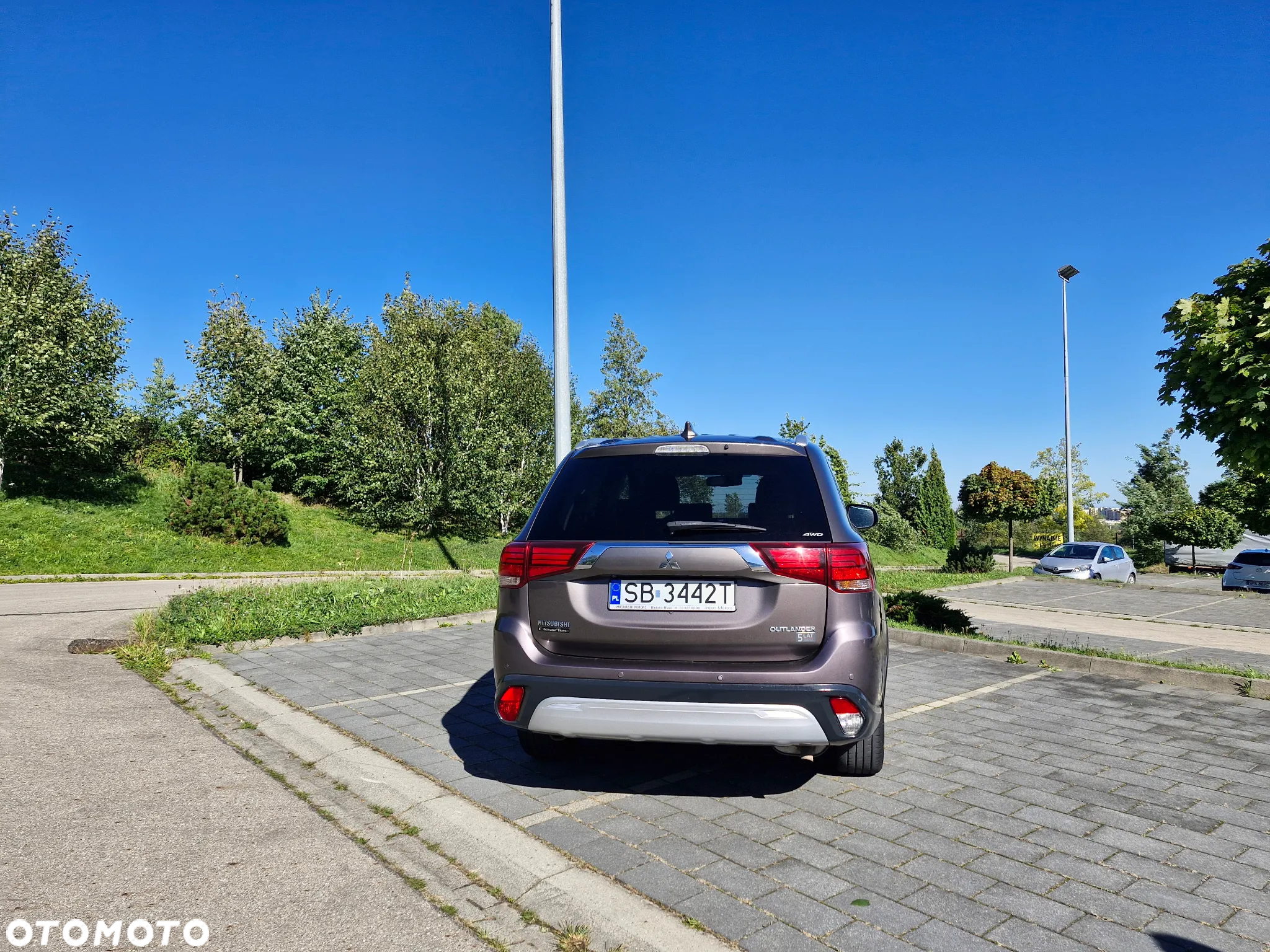 Mitsubishi Outlander 2.0 Intense Comfort 4WD CVT - 6