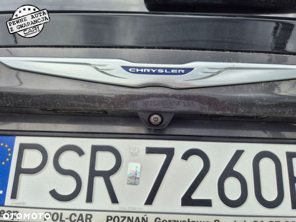Chrysler Pacifica - 19