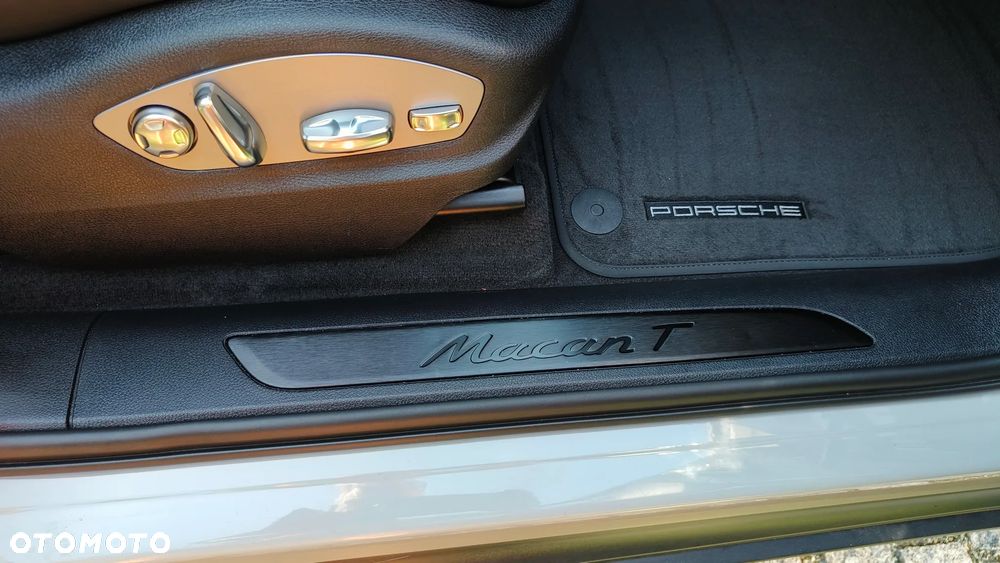 Porsche Macan T - 8