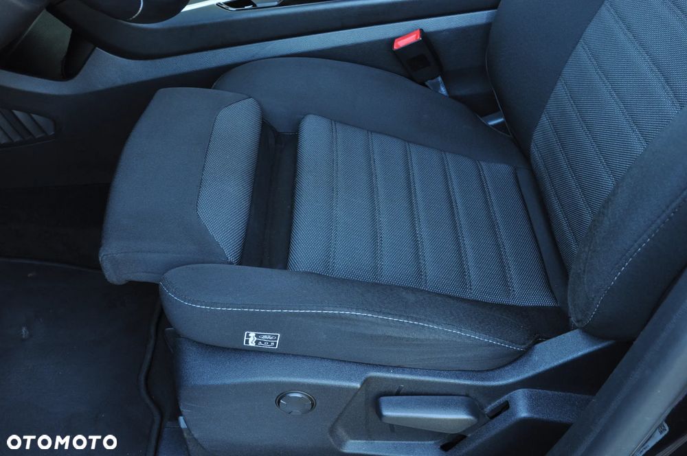 Ford S-Max 2.0 EcoBlue Titanium - 14