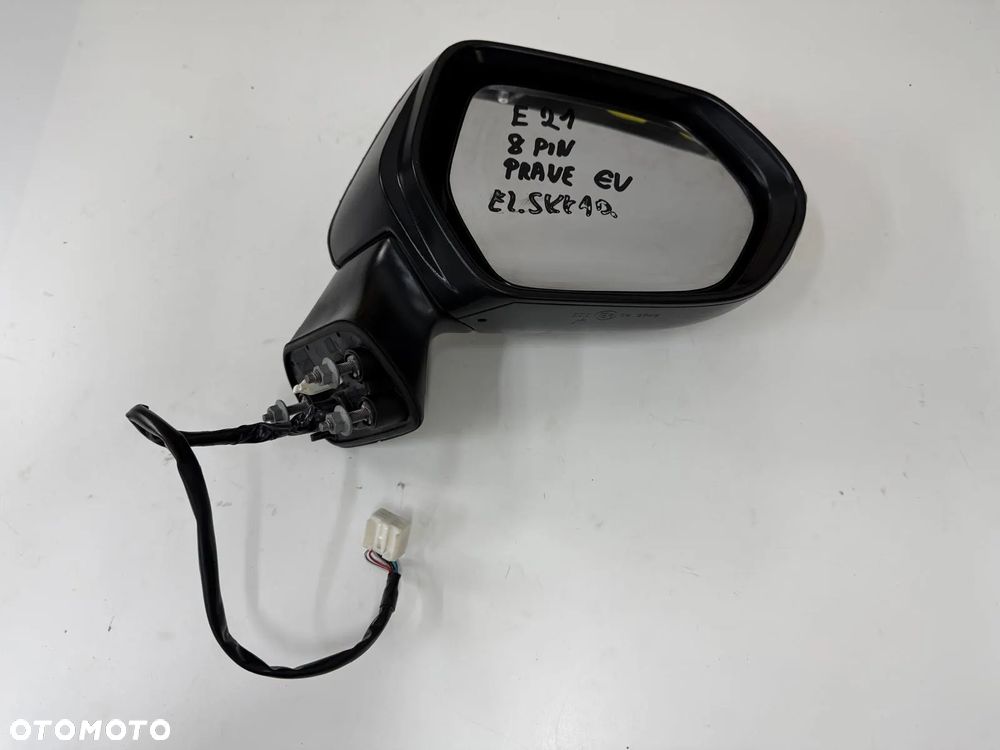 TOYOTA COROLLA XII E21 19-24 LUSTERKO PRAWE 8 PIN SKŁADANE KOLOR 209 - 5