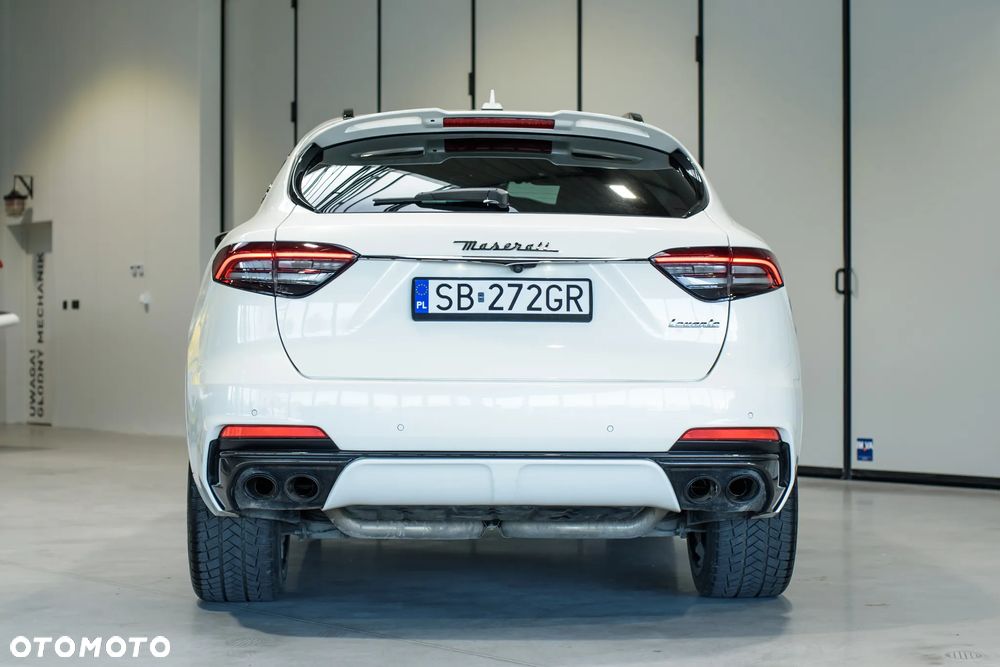 Maserati Levante Trofeo Q4 - 6