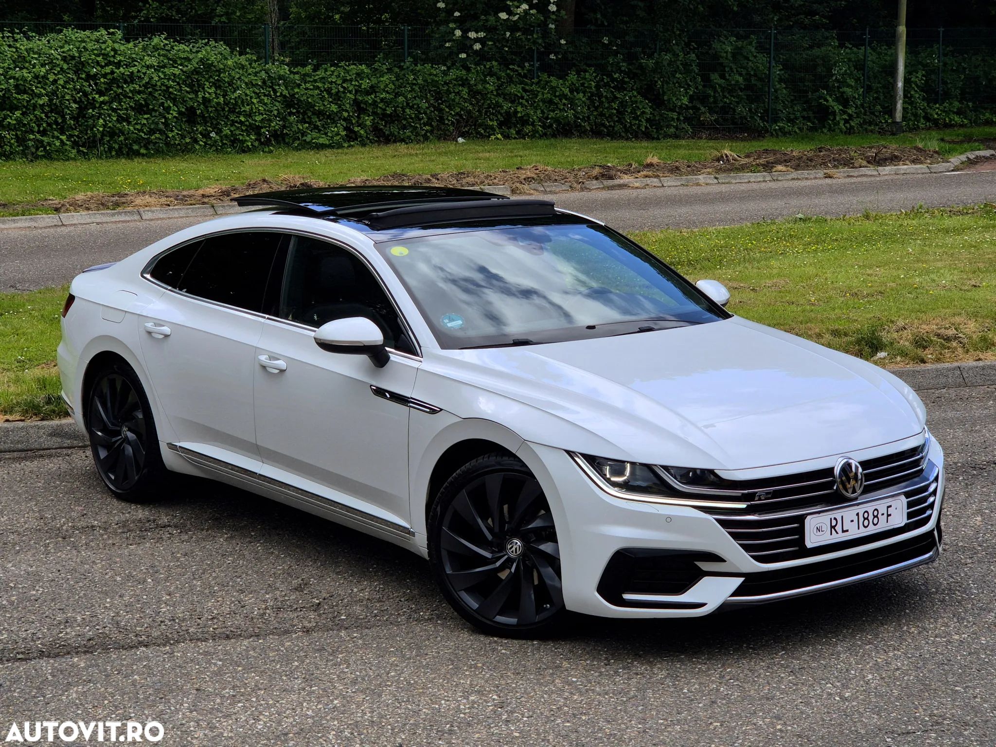 Volkswagen ARTEON 2.0 TDI DSG R-Line - 1