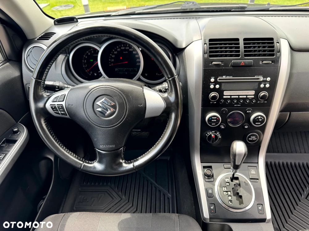 Suzuki Grand Vitara - 15