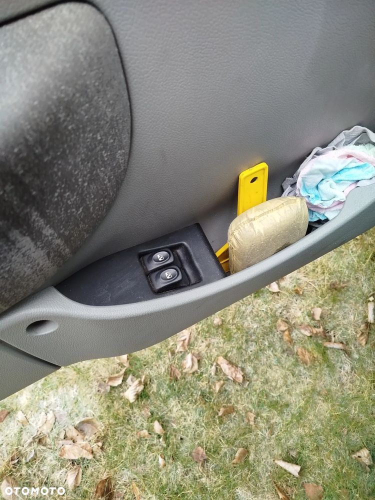 Renault Kangoo 1.6 16V Expression - 19