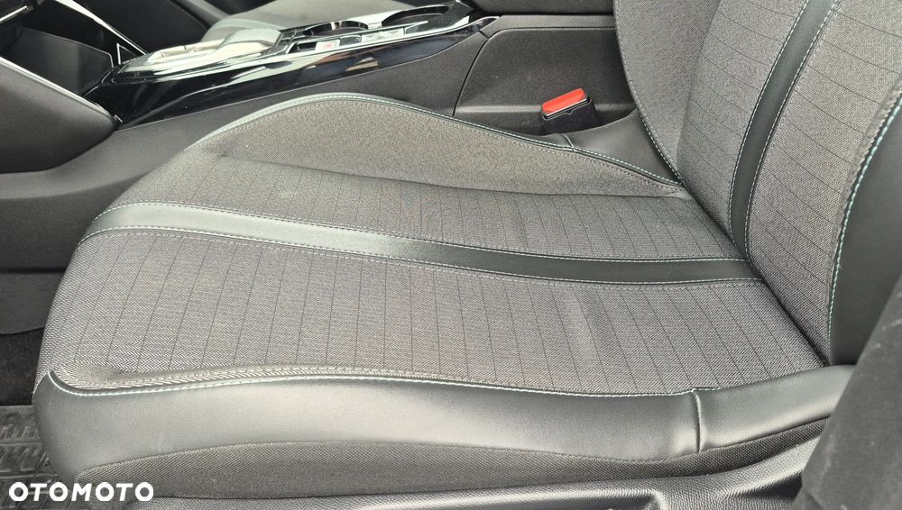 Peugeot 208 1.2 PureTech Allure Pack S&S EAT8 - 12