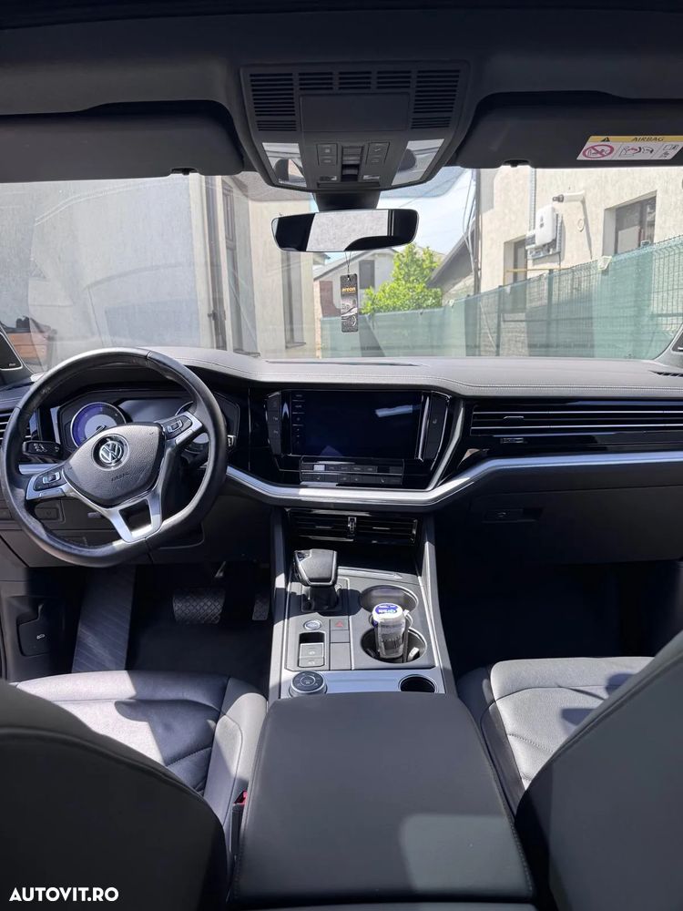 Volkswagen Touareg V6 TDI Elegance - 11