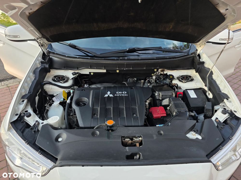 Mitsubishi ASX 1.8 DID Inform - 16