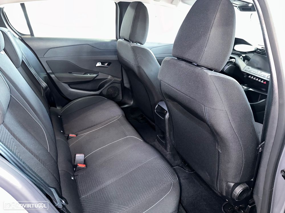 Peugeot 308 1.2 PureTech GT Line EAT8 - 14