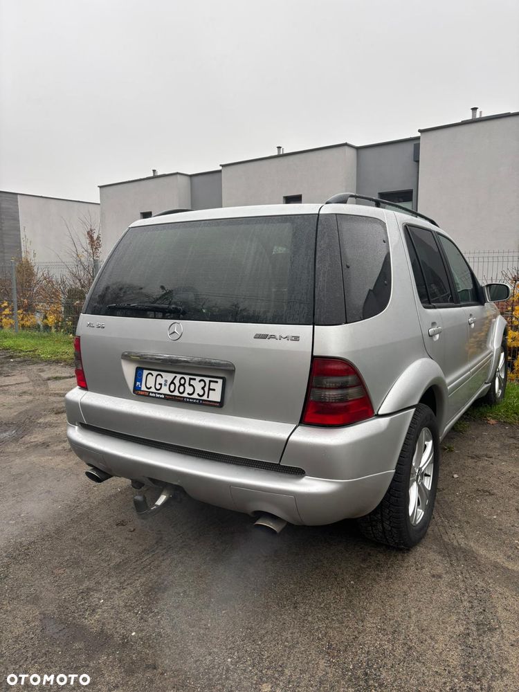 Mercedes-Benz ML 55 AMG - 8