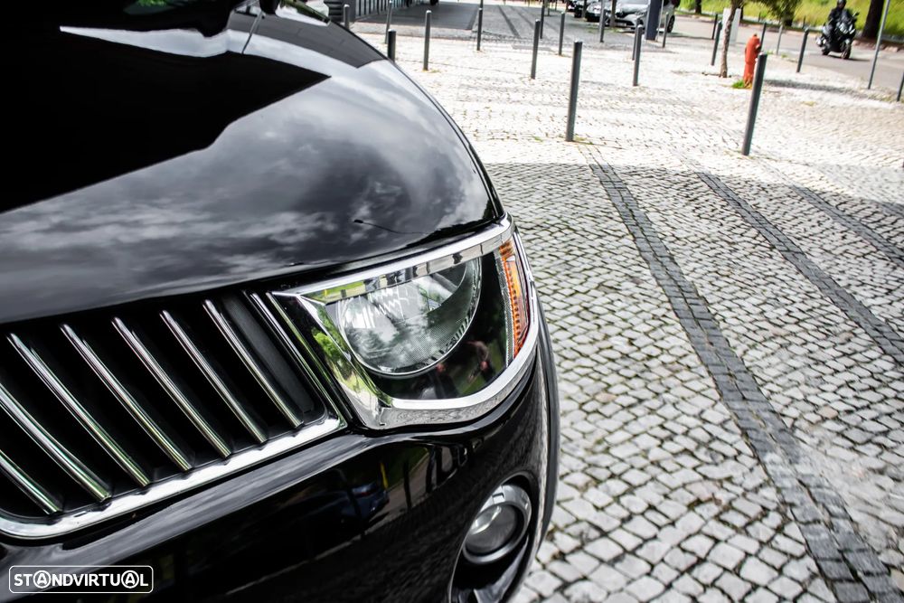 Mitsubishi L200 Pick Up 4x4 Auto Intense Cabine Dupla - 8