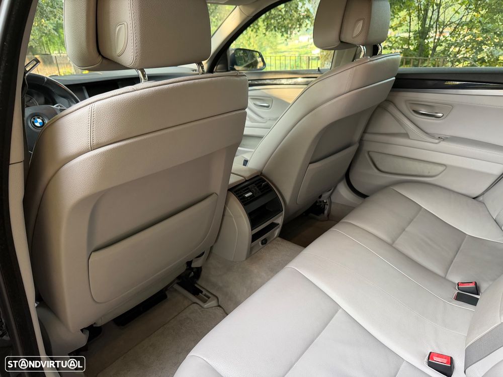 BMW 520 d Pack M Auto - 22