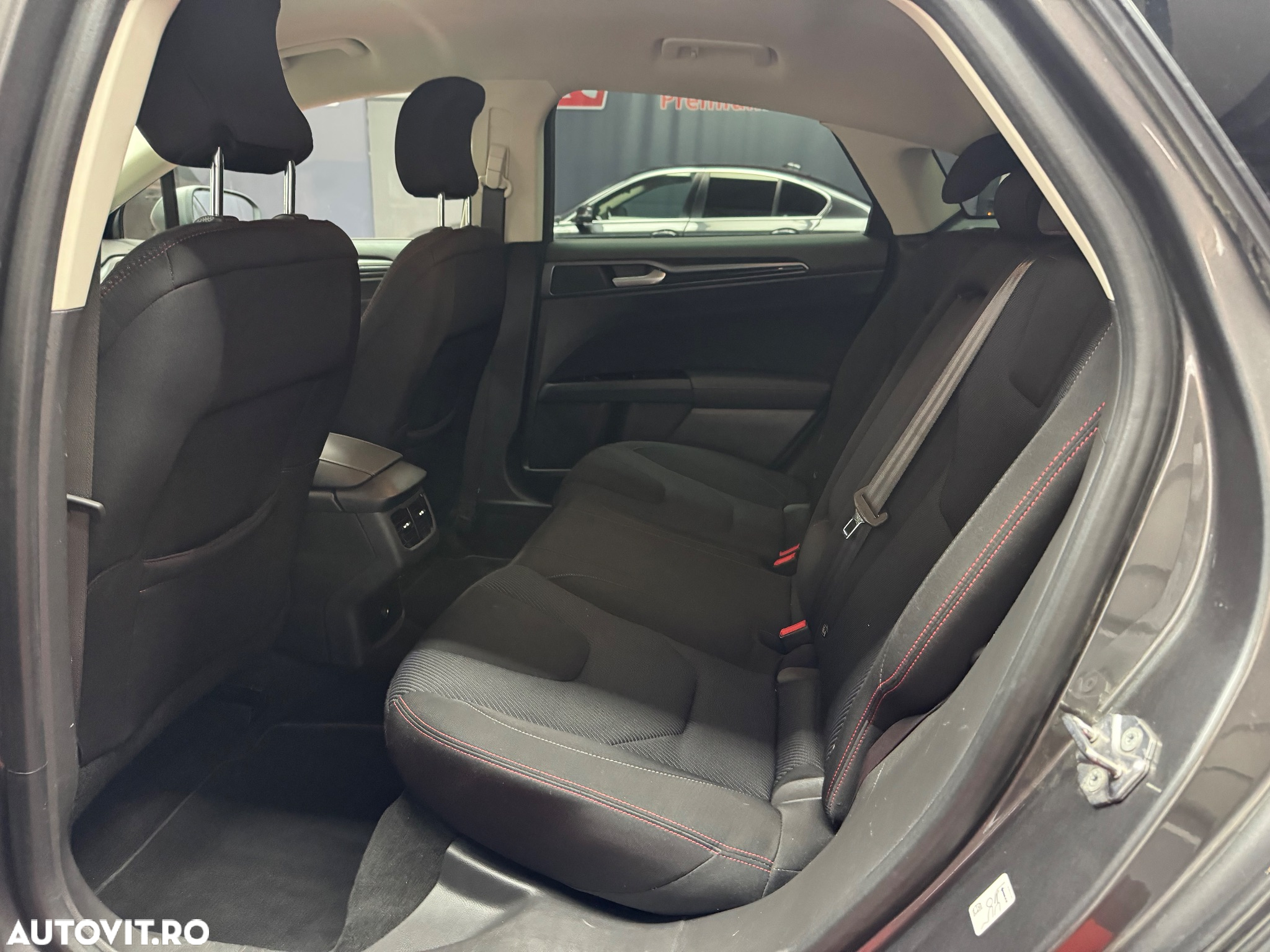 Ford Mondeo - 13