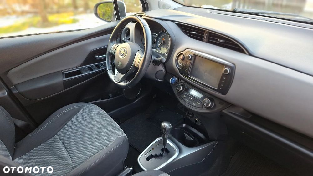 Toyota Yaris 1.5 VVT-i Selection - 14