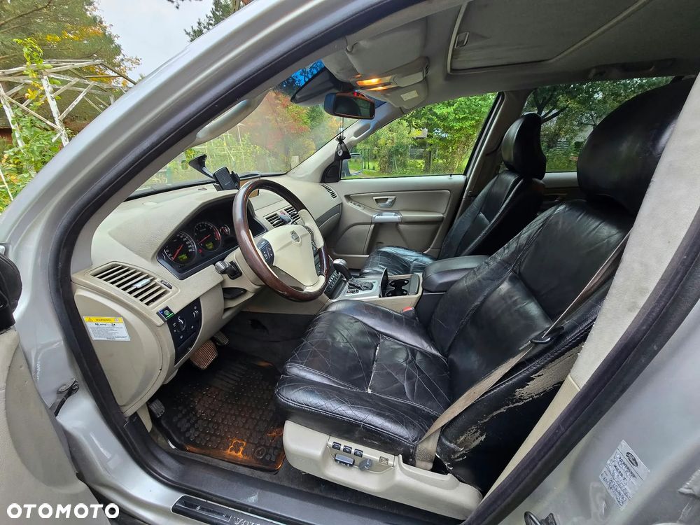 Volvo XC 90 - 21