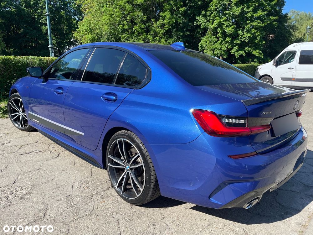 BMW Seria 3 320d xDrive - 4