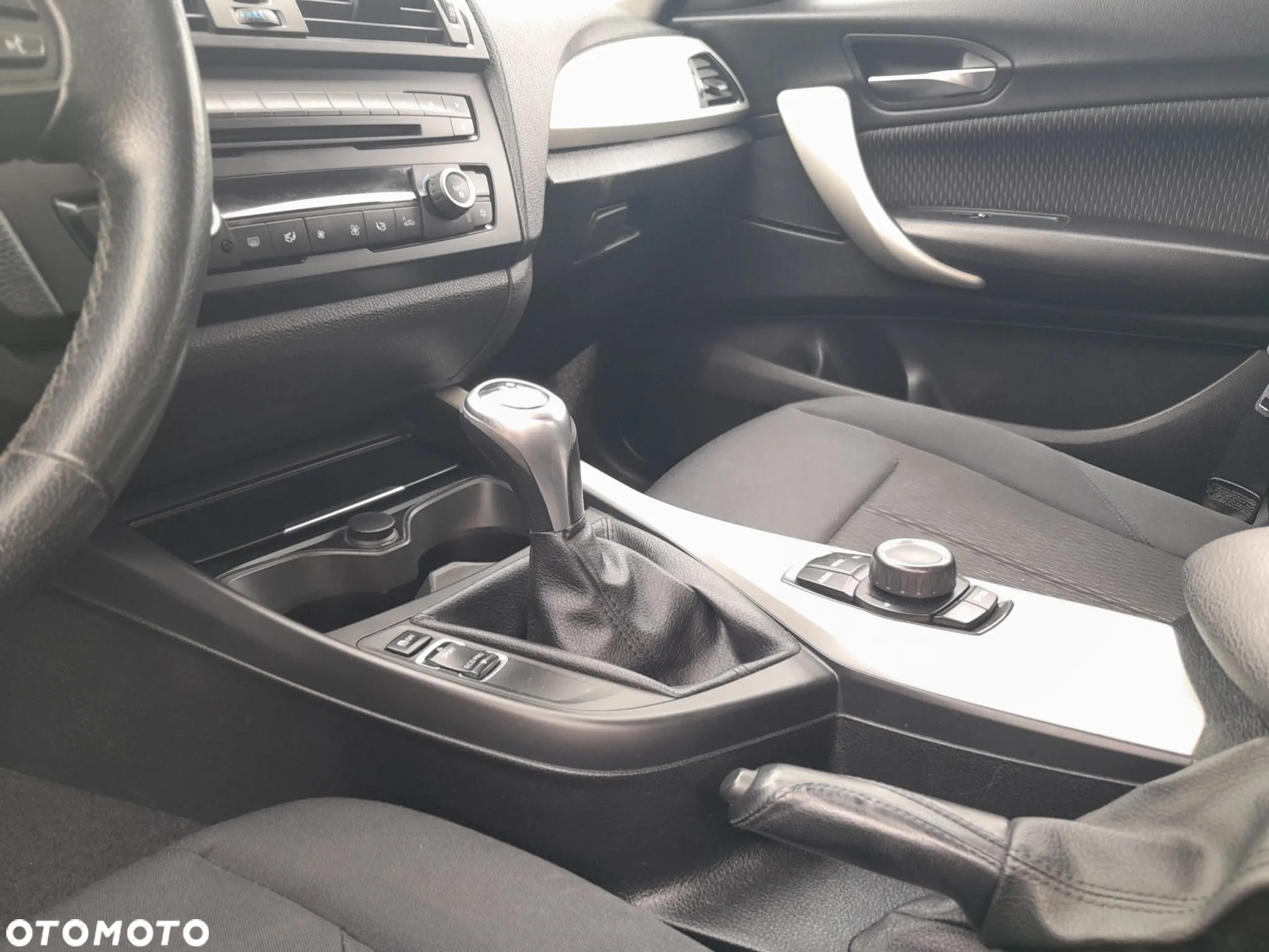 BMW Seria 1 116d - 16