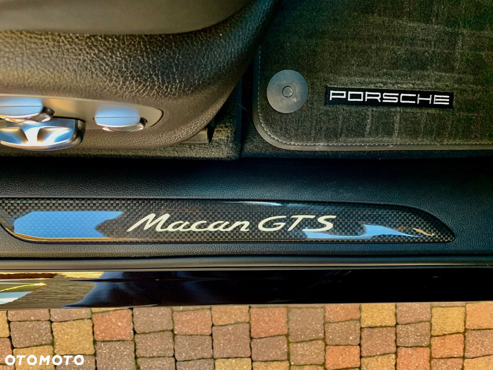 Porsche Macan GTS PDK - 38