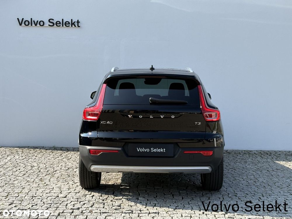 Volvo XC 40 - 8